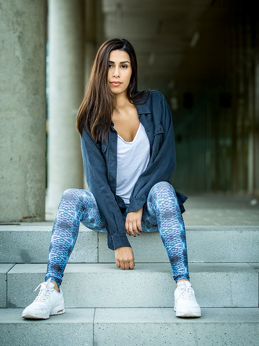 TILTED FRIDAY Fish Scales Leggings