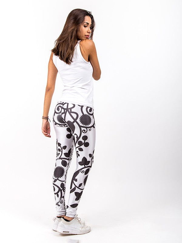TILTED FRIDAY Blite Ornament Leggings