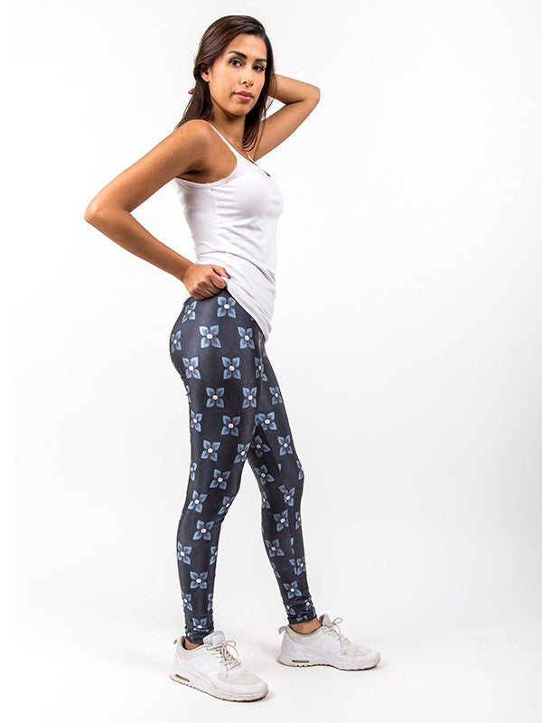 TILTED FRIDAY Blue Leaves Leggings